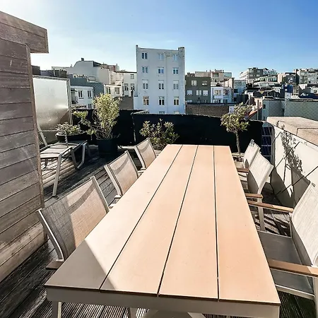 Modern Centrum Met Enorm Dakterras Ostend