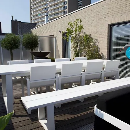 Modern Centrum Met Enorm Dakterras Ostend